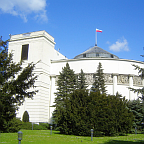 Sejmowe komisje przeciw ułatwieniom w odraczaniu 6-latków